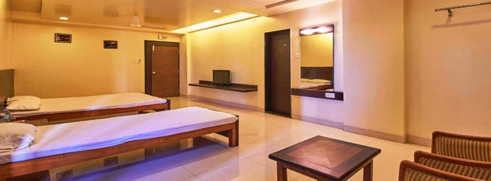 1978/Hotel Kohinoor Square - Kolhapur 07.jpg